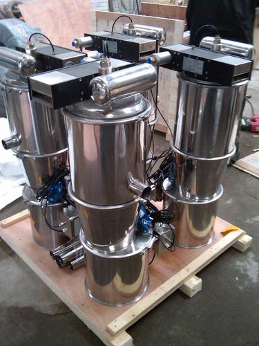 高效無塵 現代粉末上料機的應用與優勢